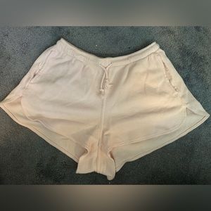 Light pink brandy Melville shorts o/s never worn